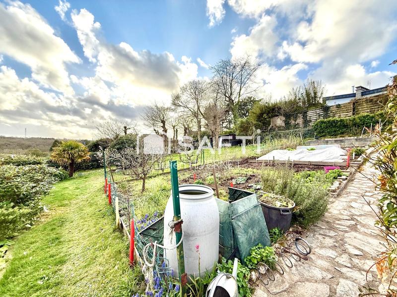 Maison - 134 m² - 7 pièces