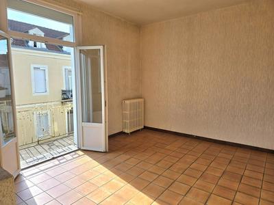 Appartement - 111 m² - 5 pièces