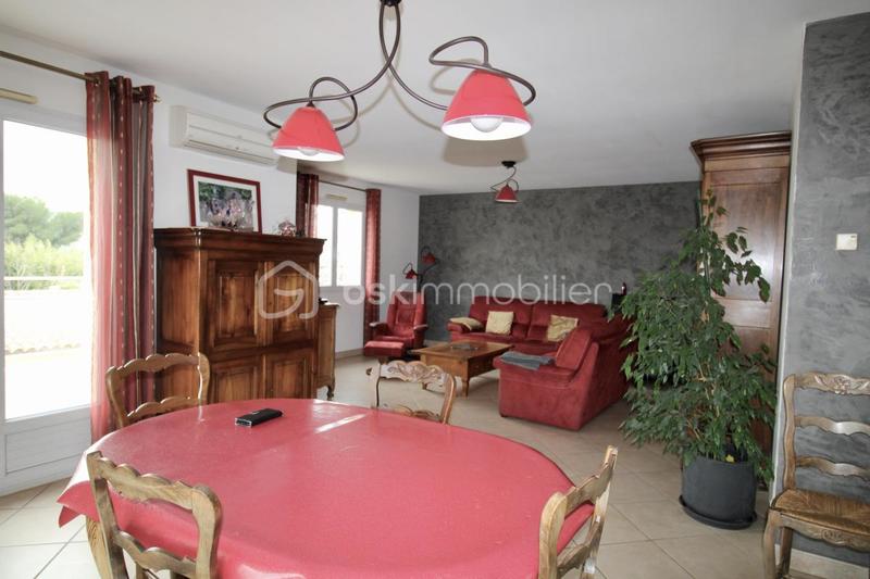Maison - 250 m² - 9 pièces