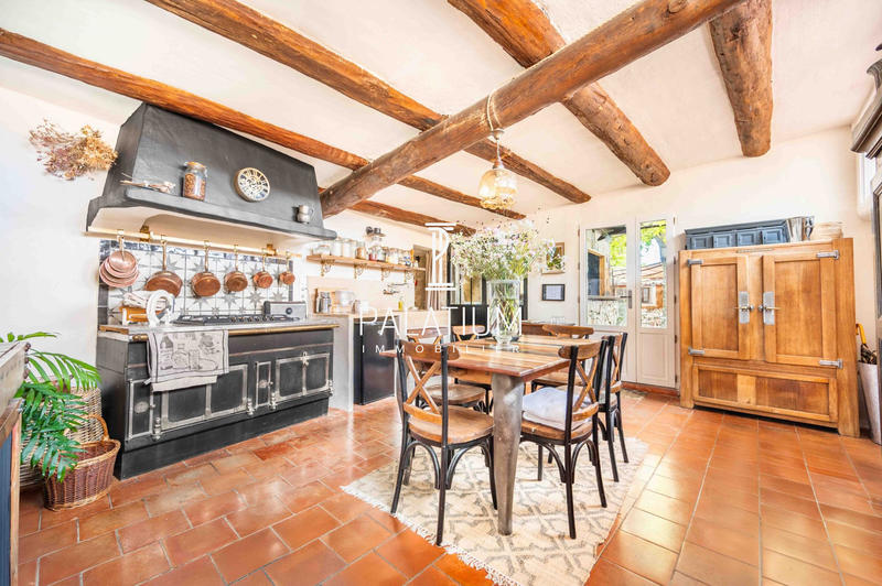 Bastide - 249 m² - 6 pièces