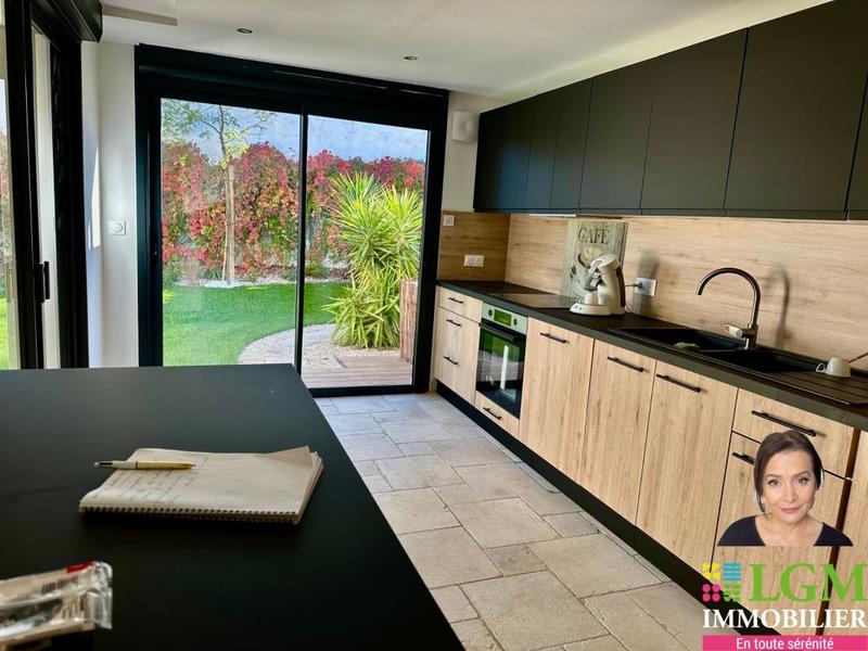 Villa - 98 m² - 4 pièces