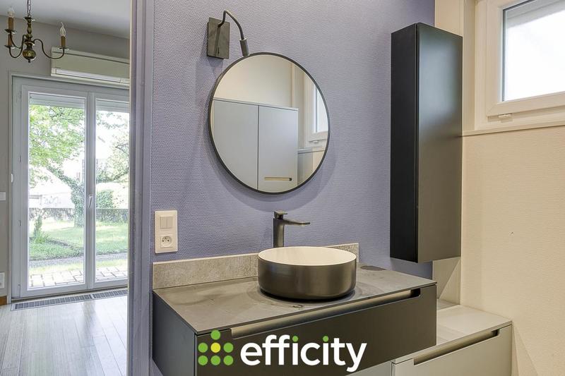 Maison - 113 m² - 6 pièces