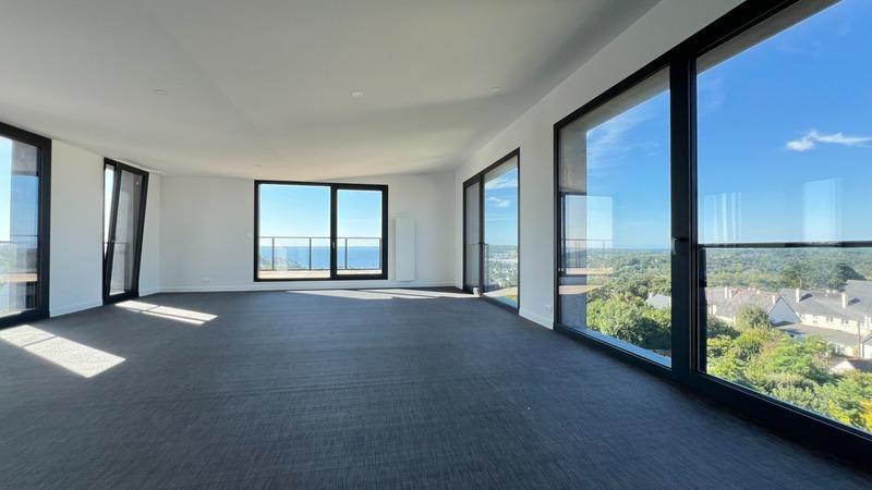 Appartement bourgeois - 183 m² - 6 pièces