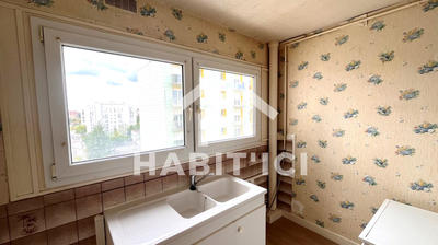 Appartement - 76 m² - 3 pièces