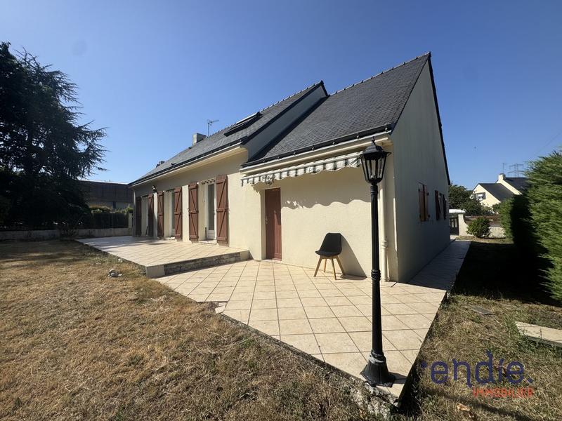 Maison - 121 m² - 6 pièces