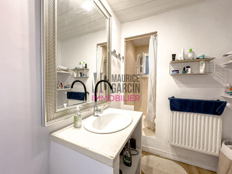 Appartement - 99 m² - 3 pièces