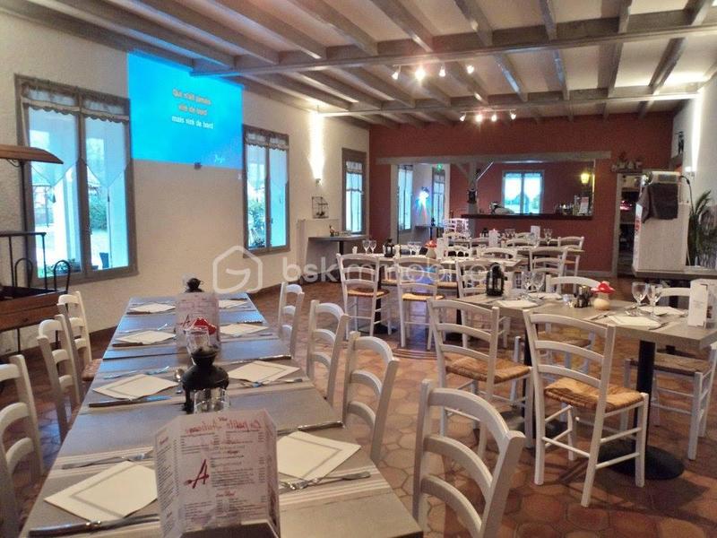 Longère - 274 m² - 7 pièces