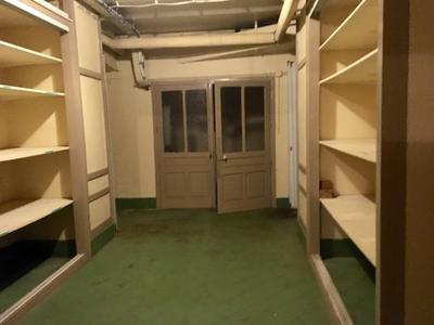 Fonds de commerce - 783 m²