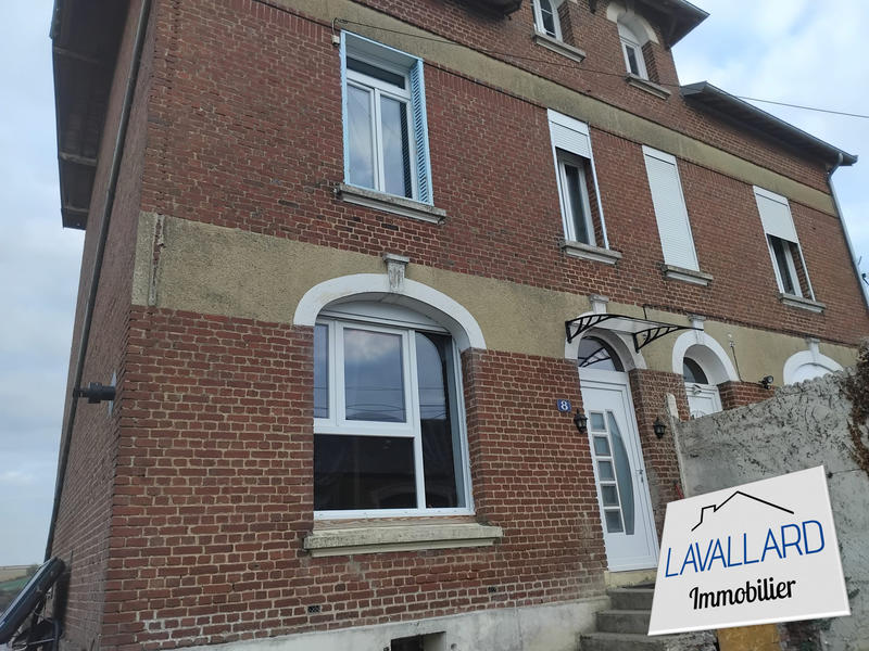 Maison - 76 m² - 4 pièces