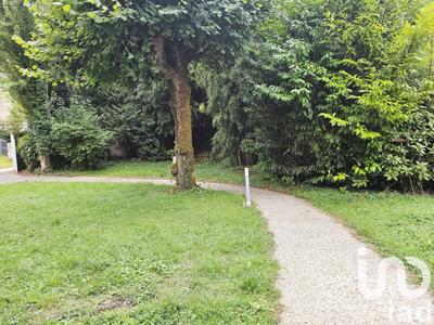 Maison de maîtres - 232 m² - 7 pièces