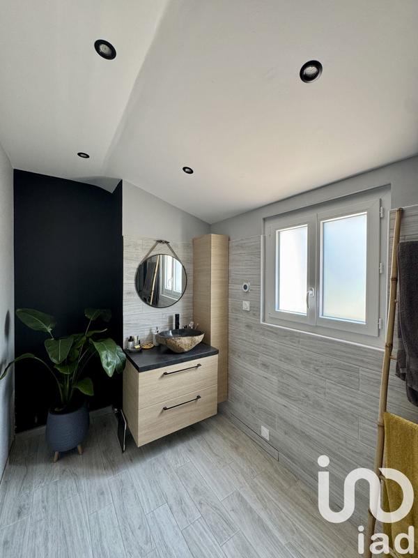 Maison - 80 m² - 3 pièces