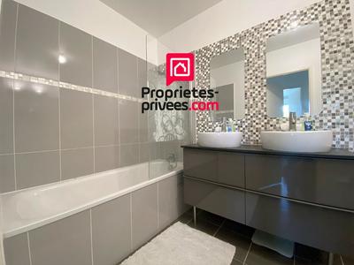 Appartement - 83 m² - 4 pièces