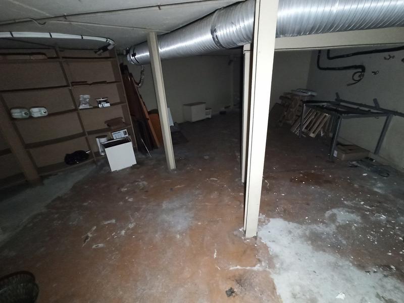 Bureau - 161 m² - 3 pièces