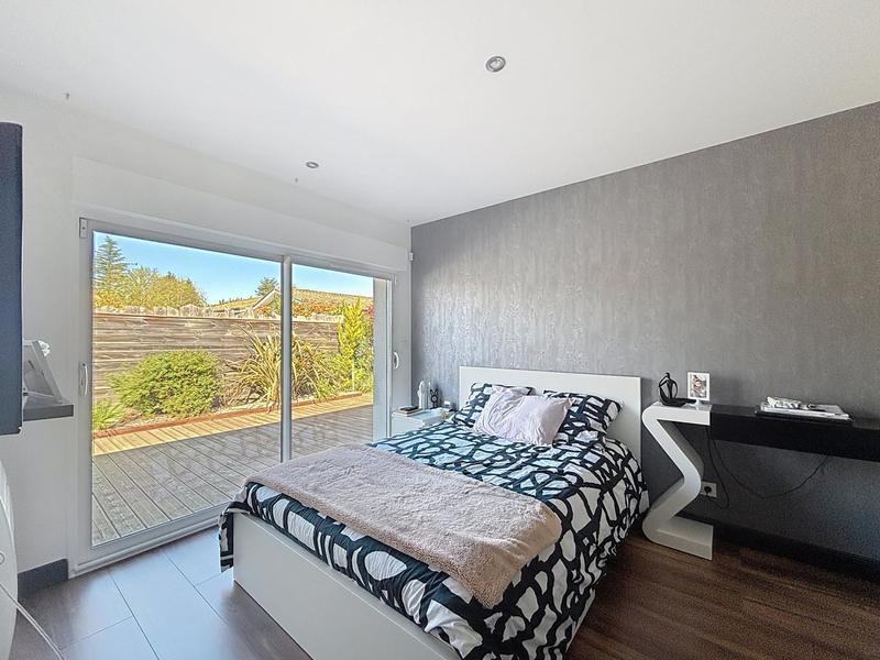 Maison - 103 m² - 5 pièces