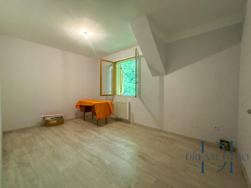 Maison ancienne - 166 m² - 8 pièces