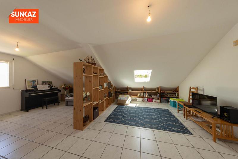 Maison - 145 m² - 5 pièces