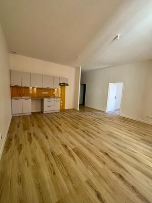 Appartement - 80 m² - 3 pièces