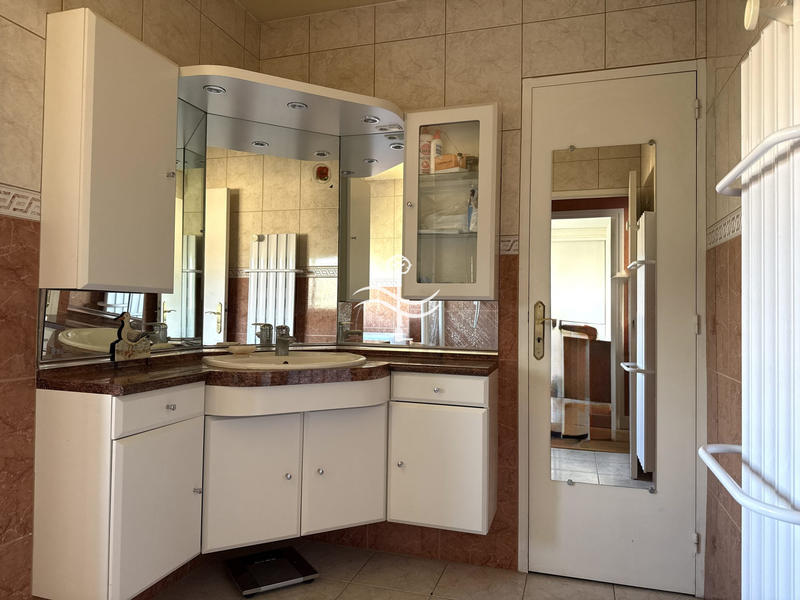 Appartement - 123 m² - 5 pièces