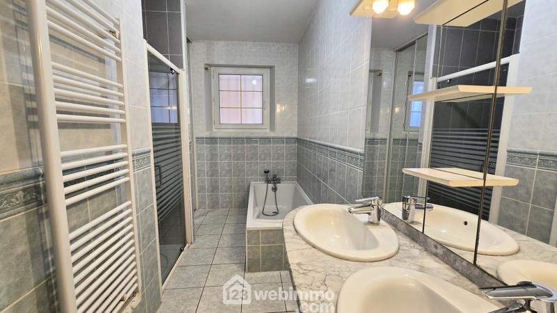 Maison - 103 m² - 4 pièces