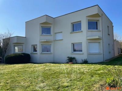 Maison - 190 m² - 7 pièces