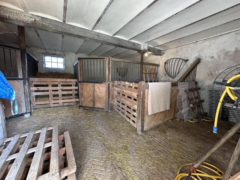 Propriété - 540 m² - 17 pièces