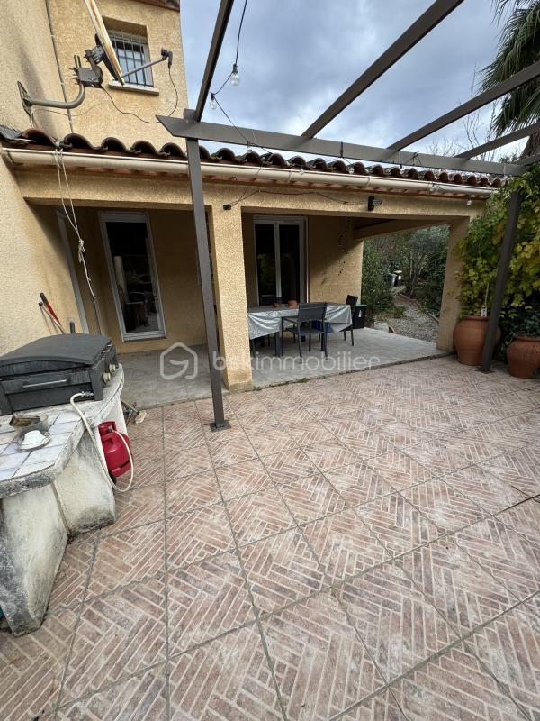 Maison - 153 m² - 5 pièces