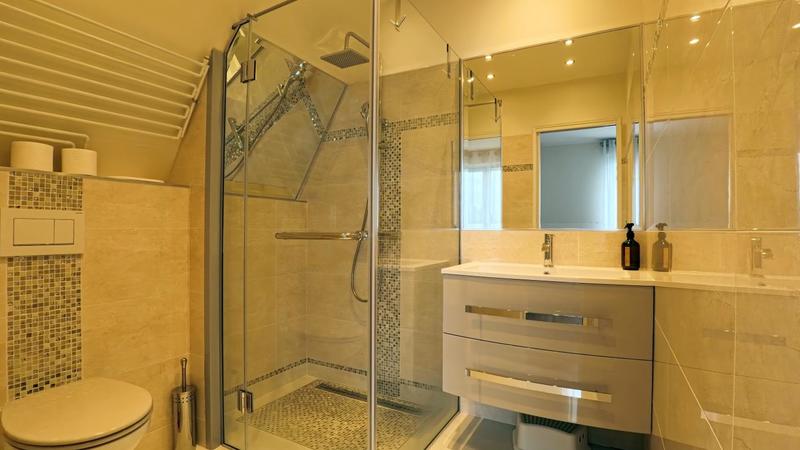 Maison - 170 m² - 6 pièces