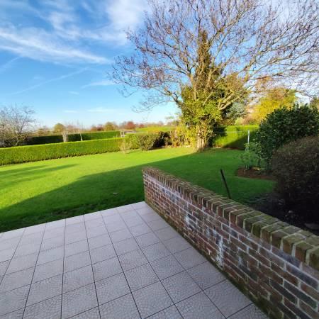 Maison - 230 m² - 10 pièces