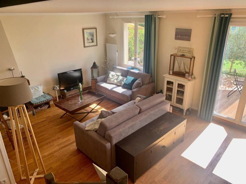 Maison - 152 m² - 8 pièces