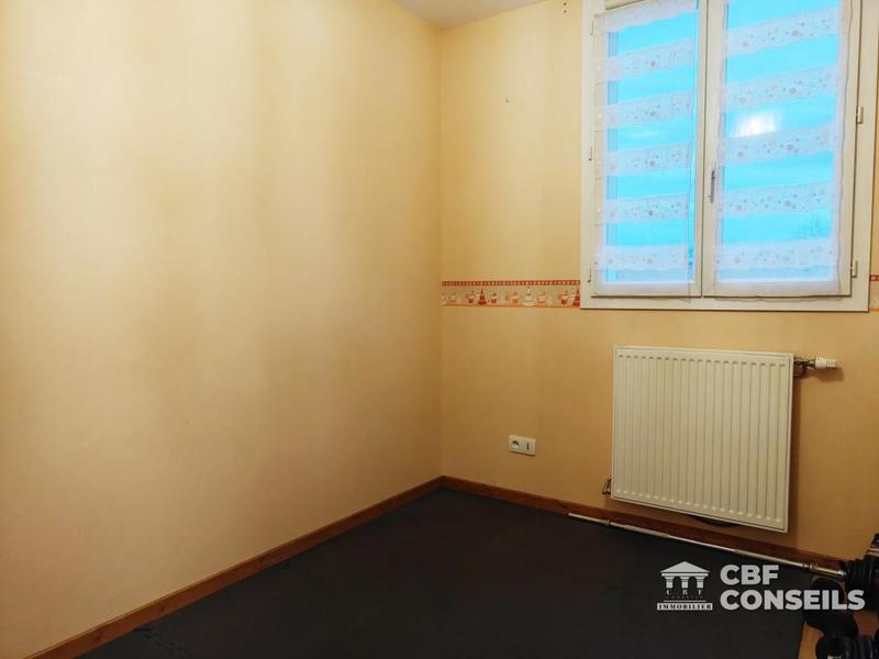 Maison - 95 m² - 5 pièces