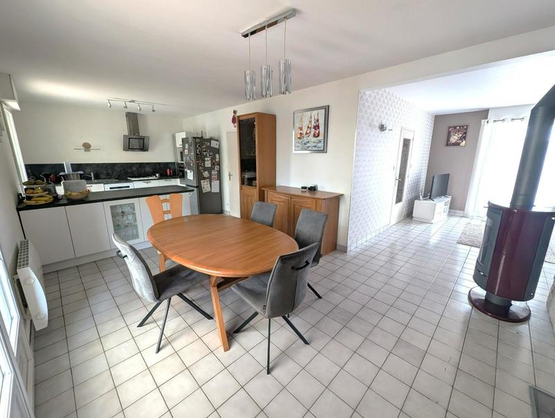 Maison - 117 m² - 6 pièces