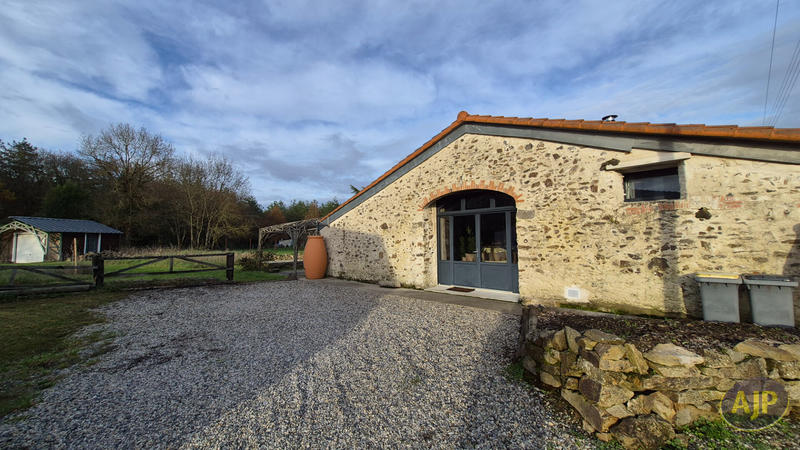 Maison - 121 m² - 4 pièces