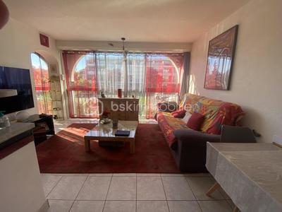 Studio - 38 m² - 2 pièces