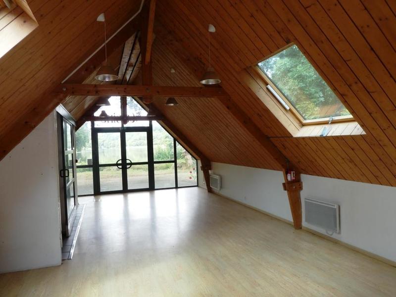 Propriété - 350 m² - 10 pièces