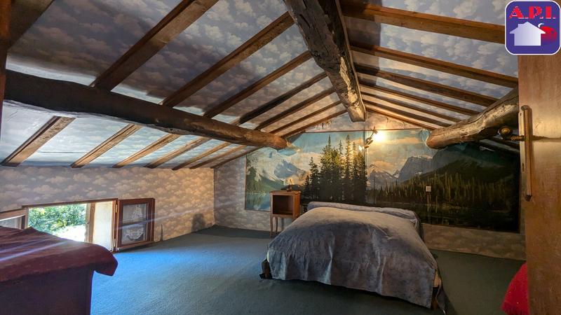 Maison - 145 m² - 5 pièces