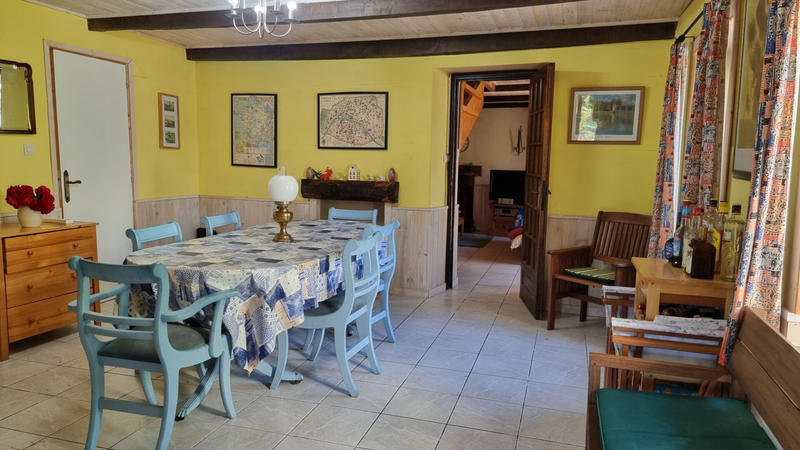 Maison - 102 m² - 7 pièces