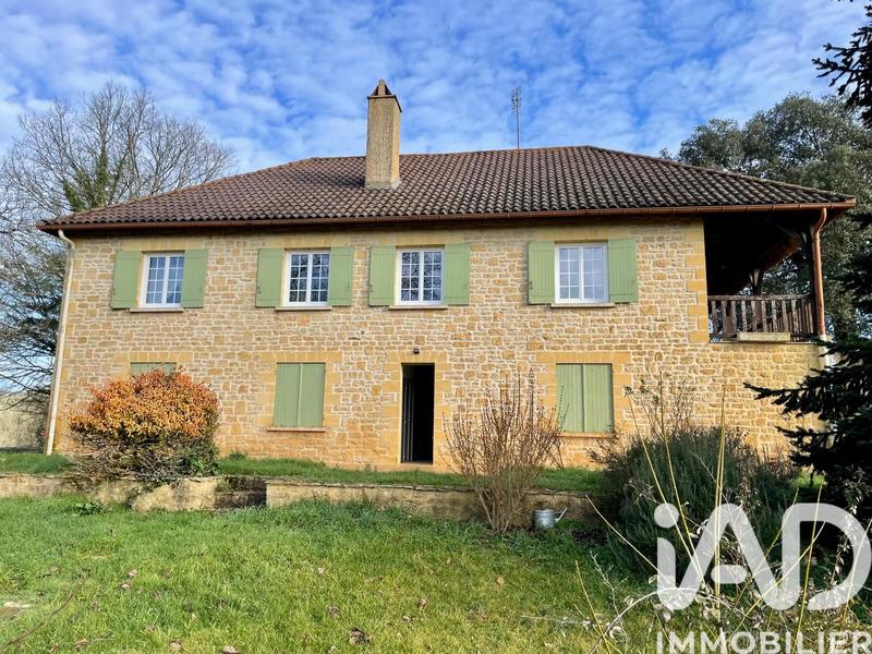 Maison - 195 m² - 5 pièces