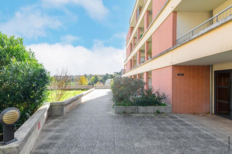 Appartement - 93 m² - 4 pièces