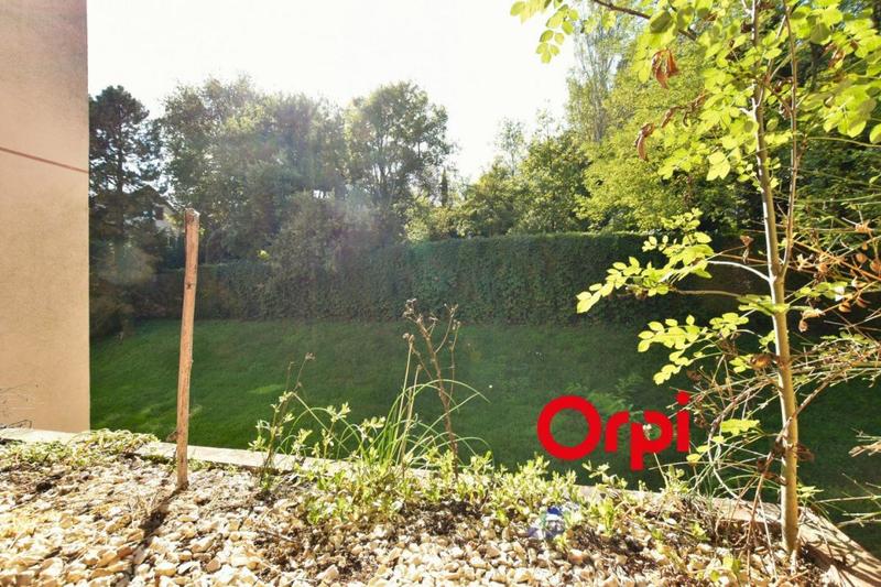 Appartement - 65 m² - 2 pièces