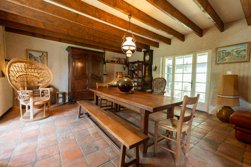 Maison - 170 m² - 7 pièces