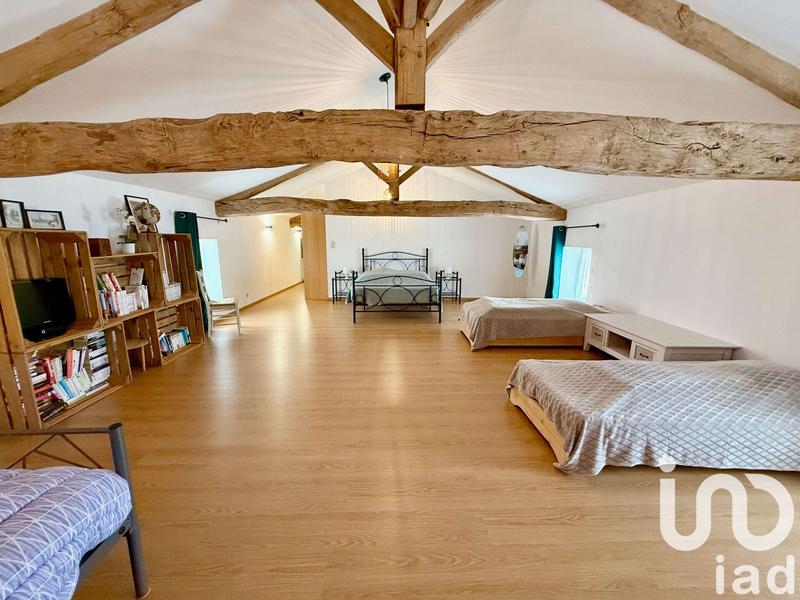 Maison - 178 m² - 5 pièces