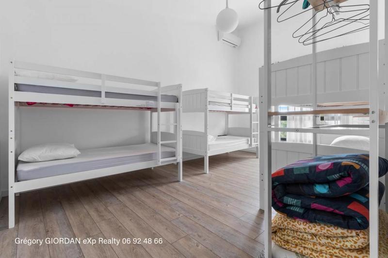 Maison - 138 m² - 5 pièces