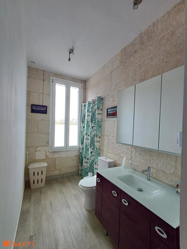 Maison - 226 m² - 7 pièces