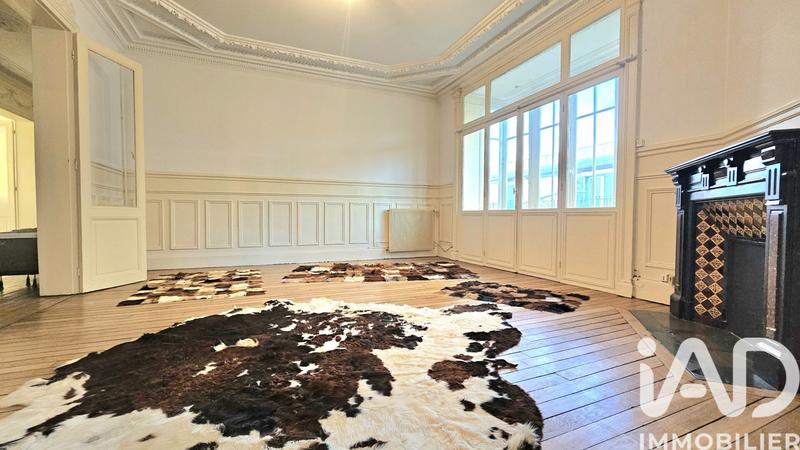 Appartement - 177 m² - 5 pièces