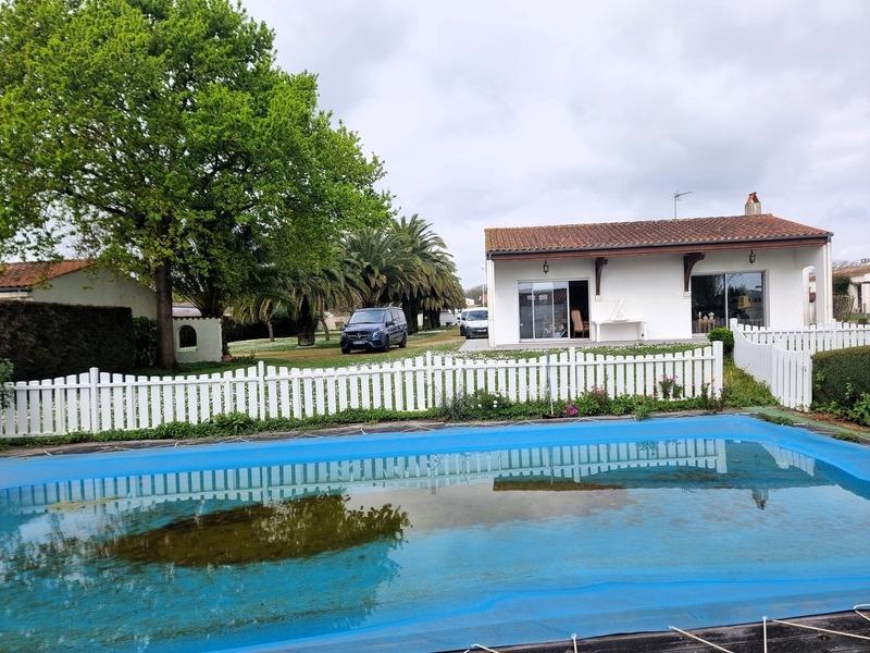 Maison - 179 m² - 6 pièces