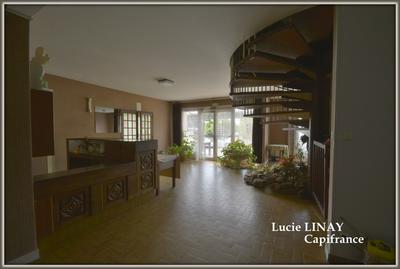 Immeuble - 1 040 m²