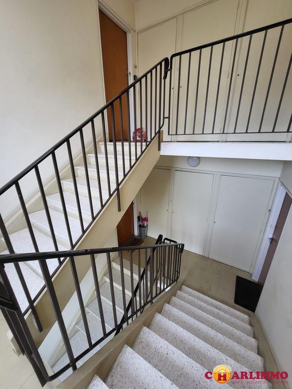 Appartement - 82 m² - 3 pièces