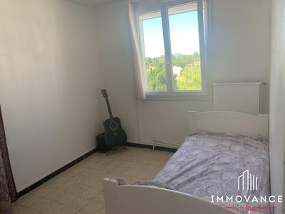 Appartement - 74 m² - 4 pièces