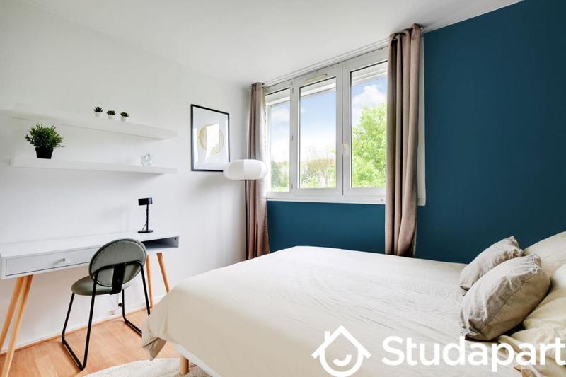 Chambre - 10 m² - 1 pièce