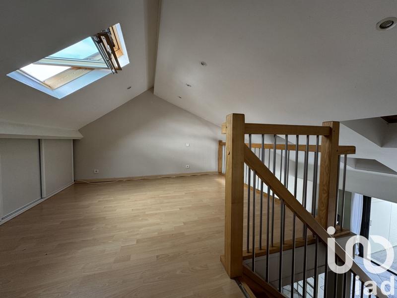 Maison - 188 m² - 7 pièces